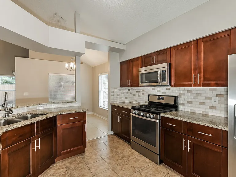 1443 Scotch Pine Dr — Photo 9