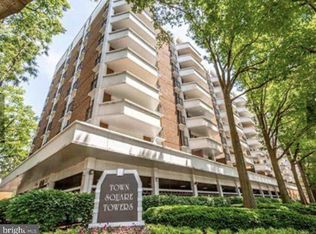 700 7th St SW APT 403, Washington, DC 20024