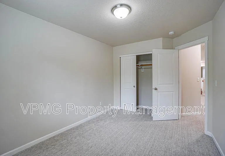 3620 NW 122nd St — Photo 35