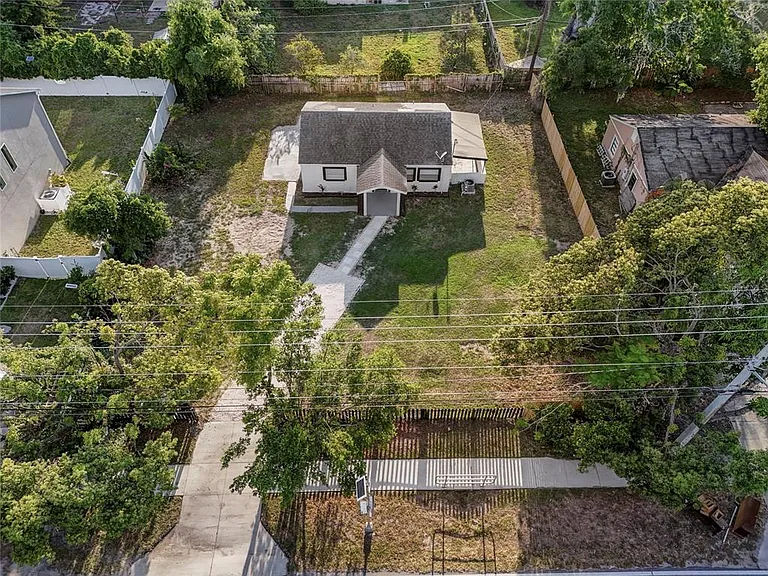 2600 S Crystal Lake Dr — Photo 41