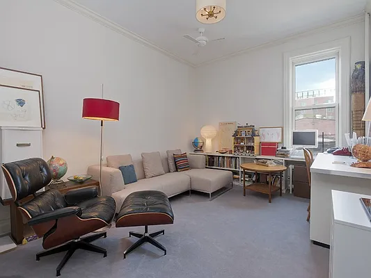 Sold by Sotheby's International Realty | media 14
