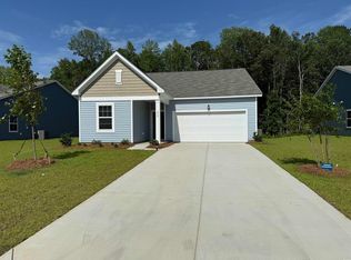 630 Castillo Dr, Loris, SC 29569