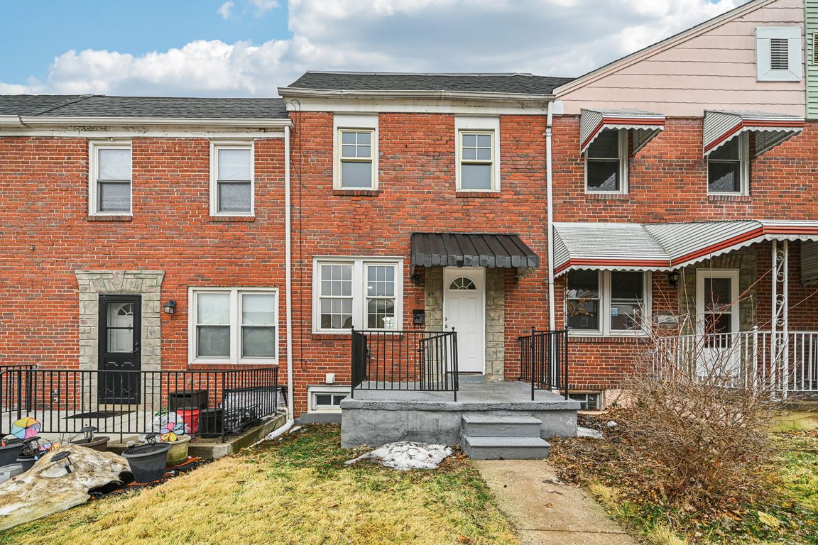 Upmanor Rd-S2002-001.jpg