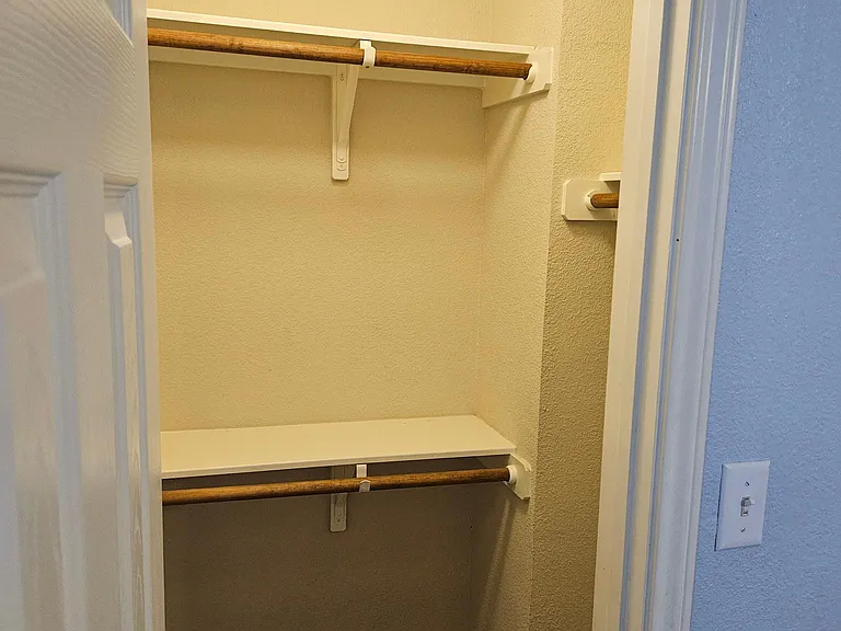 12836 Carillon Way — Photo 31