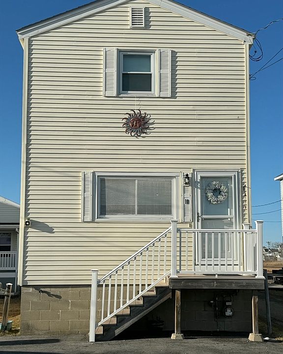 1st image of 10 Liberty St