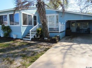 371 E Lake Dr, Surfside Beach, SC 29575