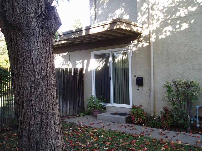 6033 Leafwood Dr — Photo 26