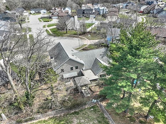 5th image of 1225 W Pineview Ct