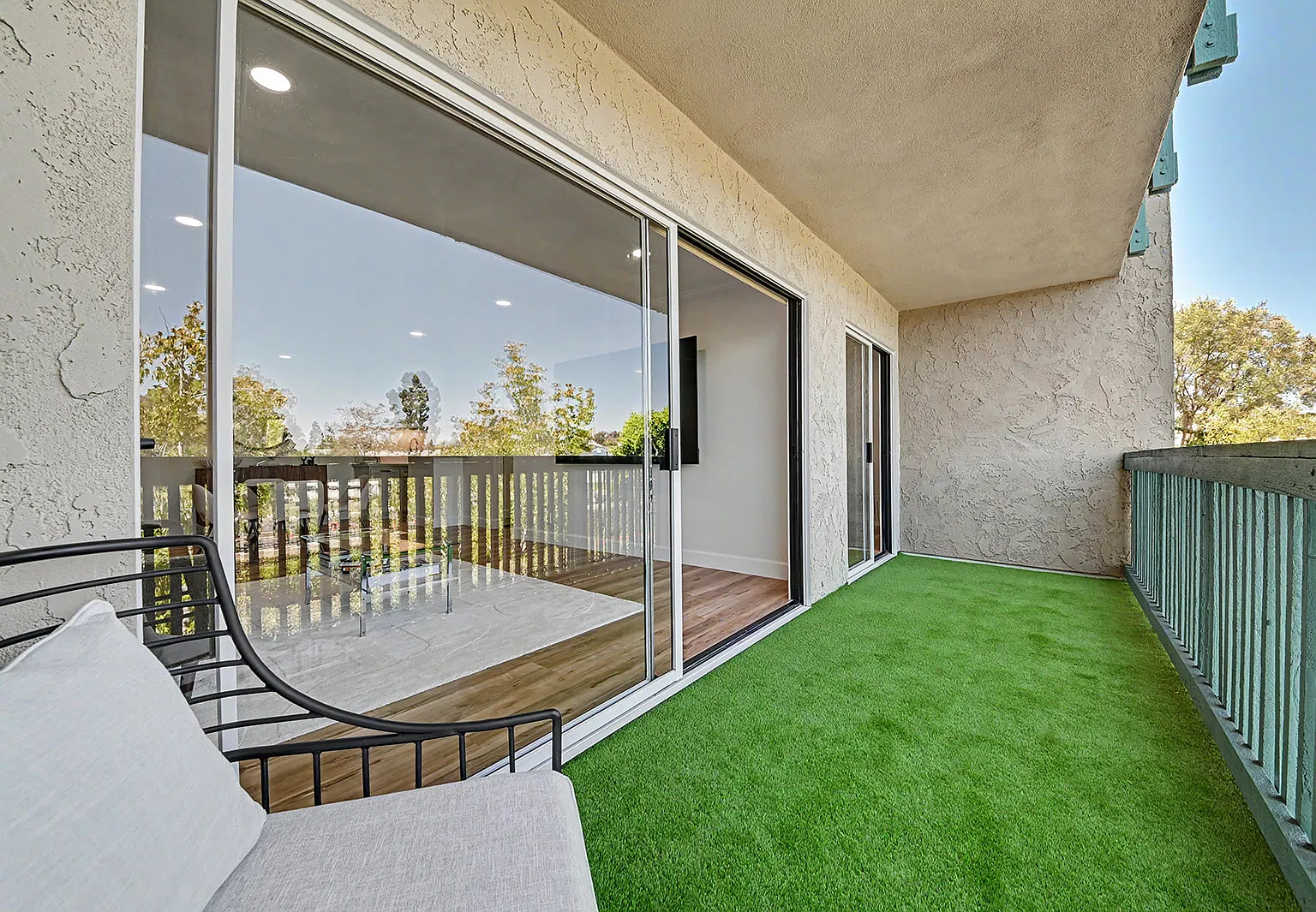 448 N Bellflower Blvd — Photo 4