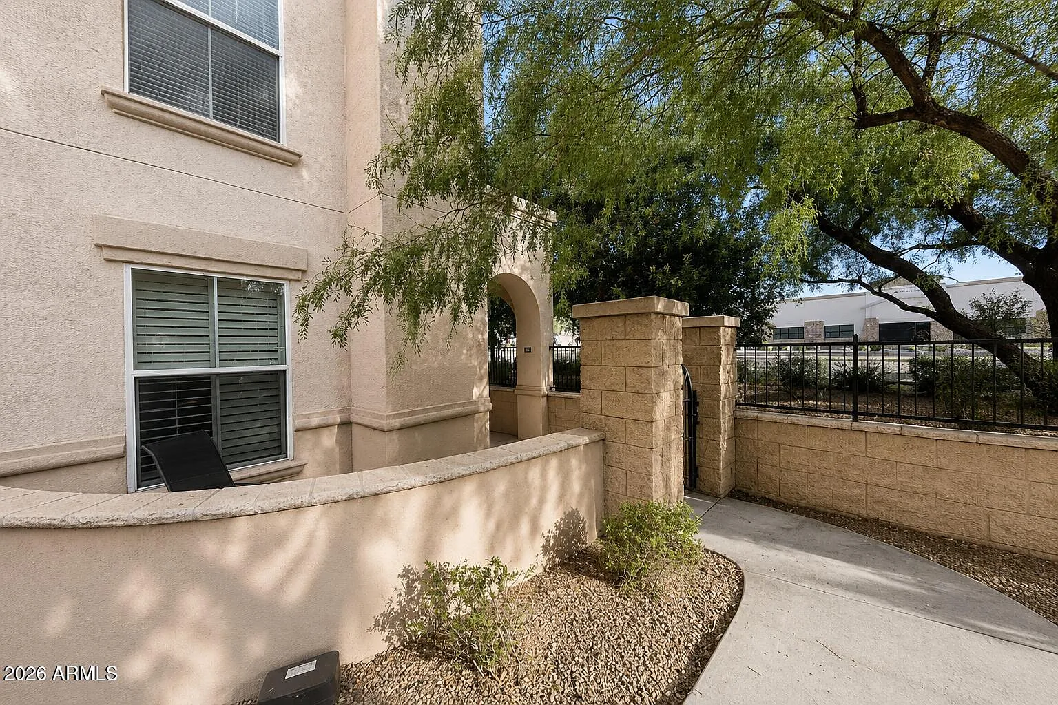 2 bed, 2.0 bath, 1336 sqft, $1,950 — Photo 2
