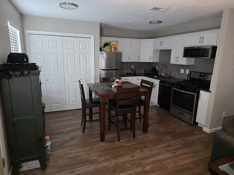 3600 Forestwood Dr #B — Photo 5