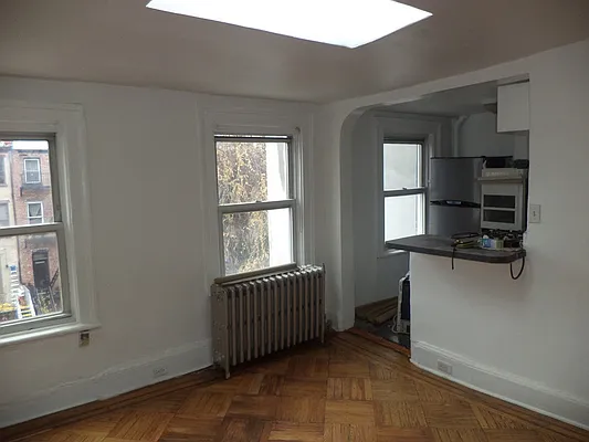 Rented by Century 21 American Homes | media 6