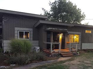 39308 McKenzie Hwy, Springfield, OR 97478