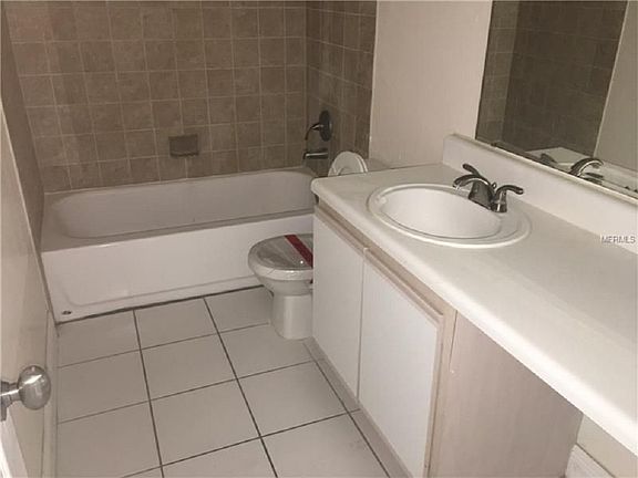4th image of 7809 Palmera Pointe Cir
