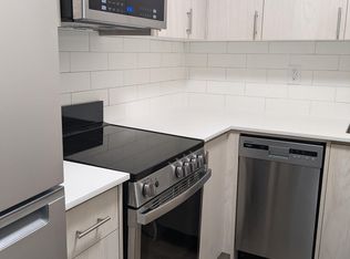 25 Sherwood Ave #419, Toronto, ON M4P2A6