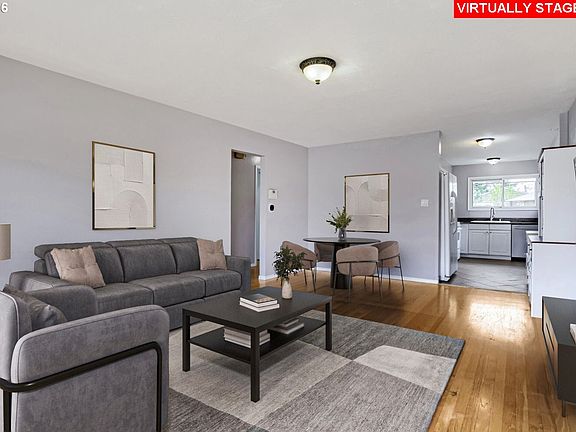 5th image of 3204 E 29th St