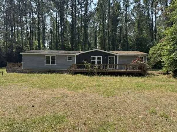 108 Olney Station Dr, Ellabell, GA 31308