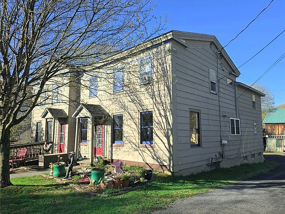 2nd image of 39 Delaware Ave