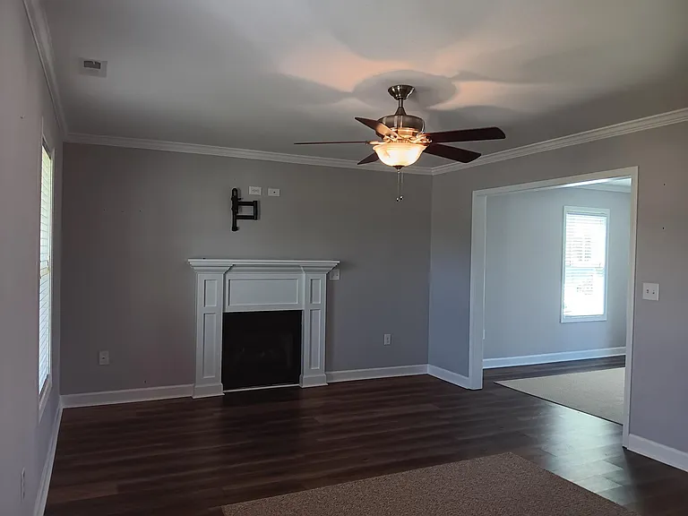 404 Tradd St — Photo 4