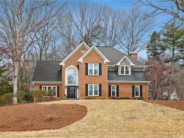 11910 Wildwood Springs Dr, Roswell, GA 30075
