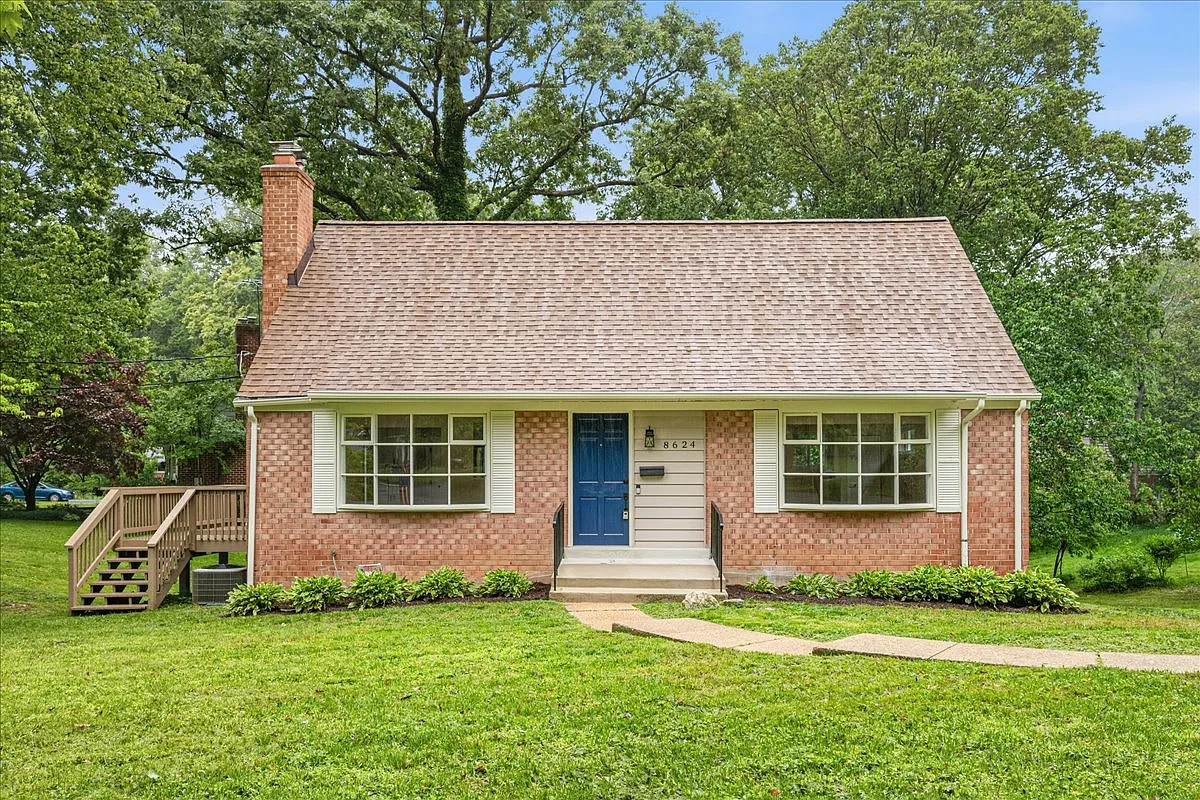6 bed, 2550 sqft, $4,750 — Photo 2