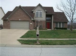 5118 Berkshire North Blvd, Greenwood, IN 46142