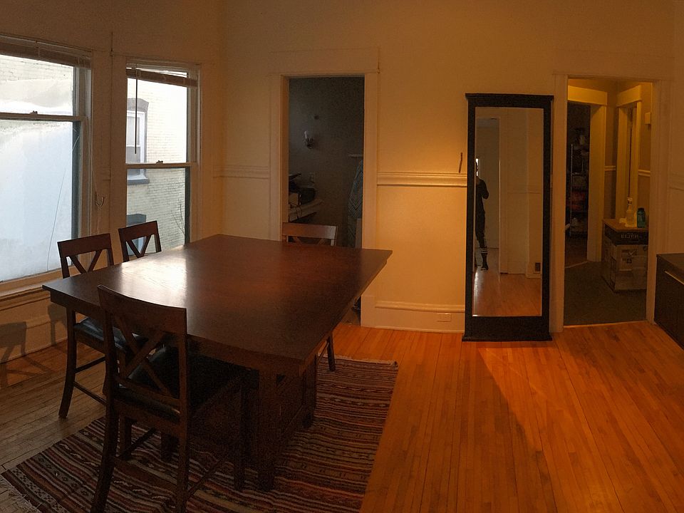 1st image of 3016 Bryant Ave S