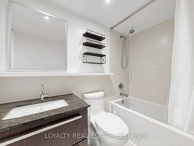 120 Varna Dr #1207 — Photo 27