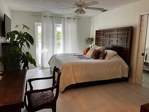 5th image of 9590 Islamorada Ter