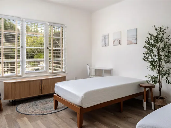 Leadbetter Lofts Student Inspired Living, 221 Bath St, Santa Barbara, CA 93101