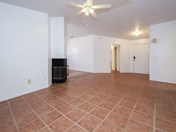 4th image of 5880 N Belbrook Dr