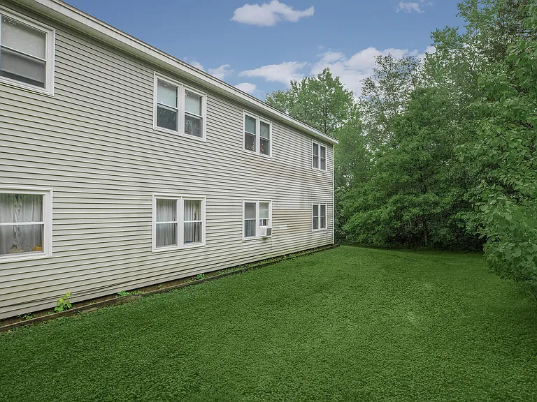 70 Hadley Lake Rd — Photo 11