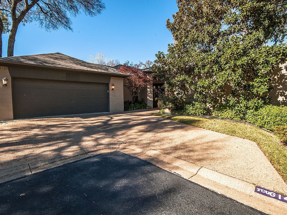 1st image of 6140 Plum Valley Pl
