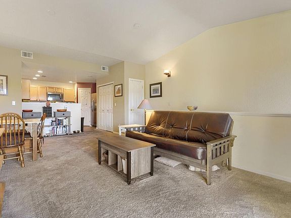 4th image of 1703 Whitehall Dr #7i
