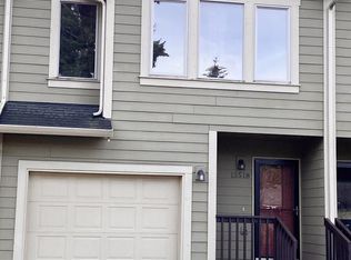 13518 SE Bush St, Portland, OR 97236