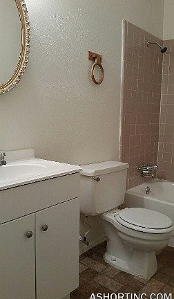 3rd image of 7304 Cloverglen Dr