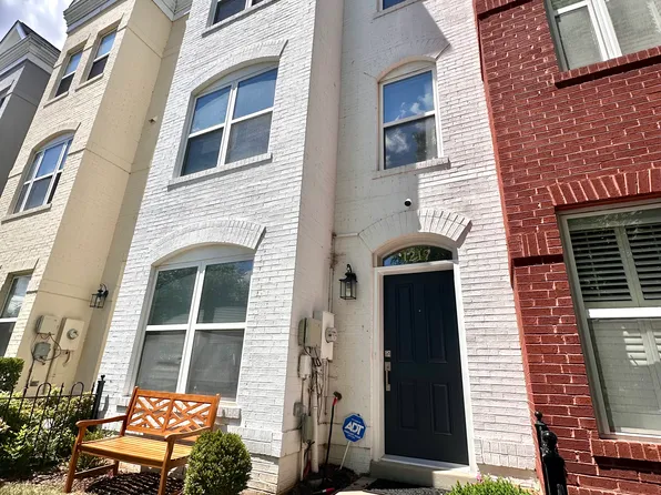 1217 V St NW, Washington, DC 20009