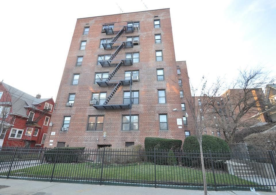 1st image of 11-41 McBride St #4C