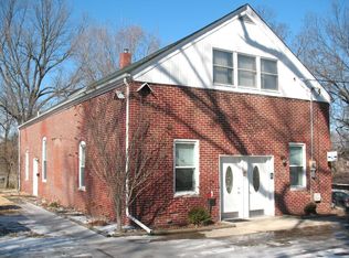 401 N Jefferson St, Salem, IL 62881