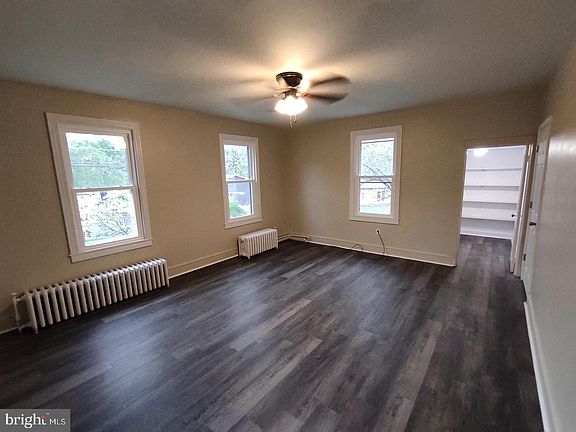 5th image of 7813 Bradshaw Rd