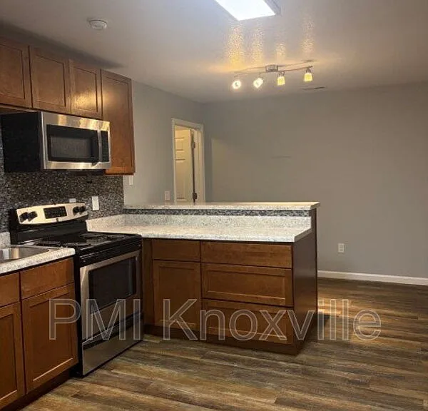 4136 Larigo Dr — Photo 25
