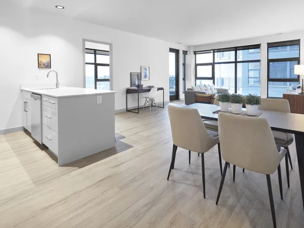 Raymond Block, 8155 105th St NW, Edmonton, AB T6E 3R7