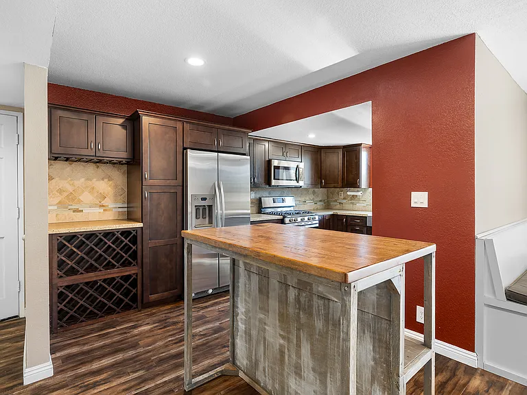 2853 N Palm Ave #2 — Photo 6