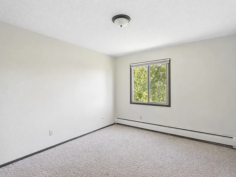 Forest Park Apartments — Photo 25