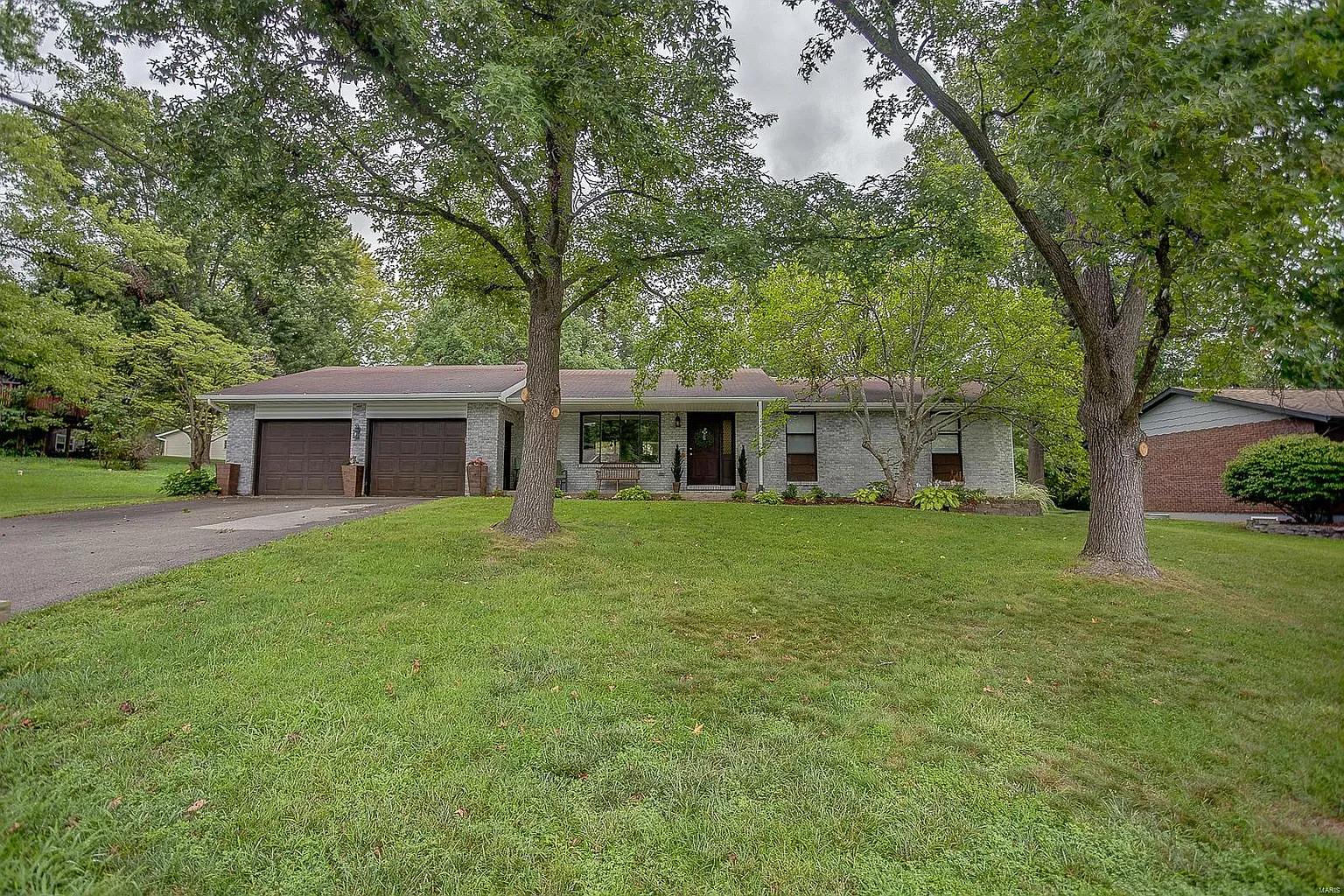203 Woodridge Ct photo 1