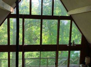 10229 Lower Huntington Rd, Roanoke, IN 46783