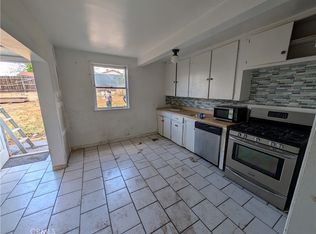 1001 W Heald Ave, Lake Elsinore, CA 92530