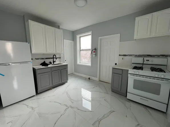 217 64th St #15E, West New York, NJ 07093