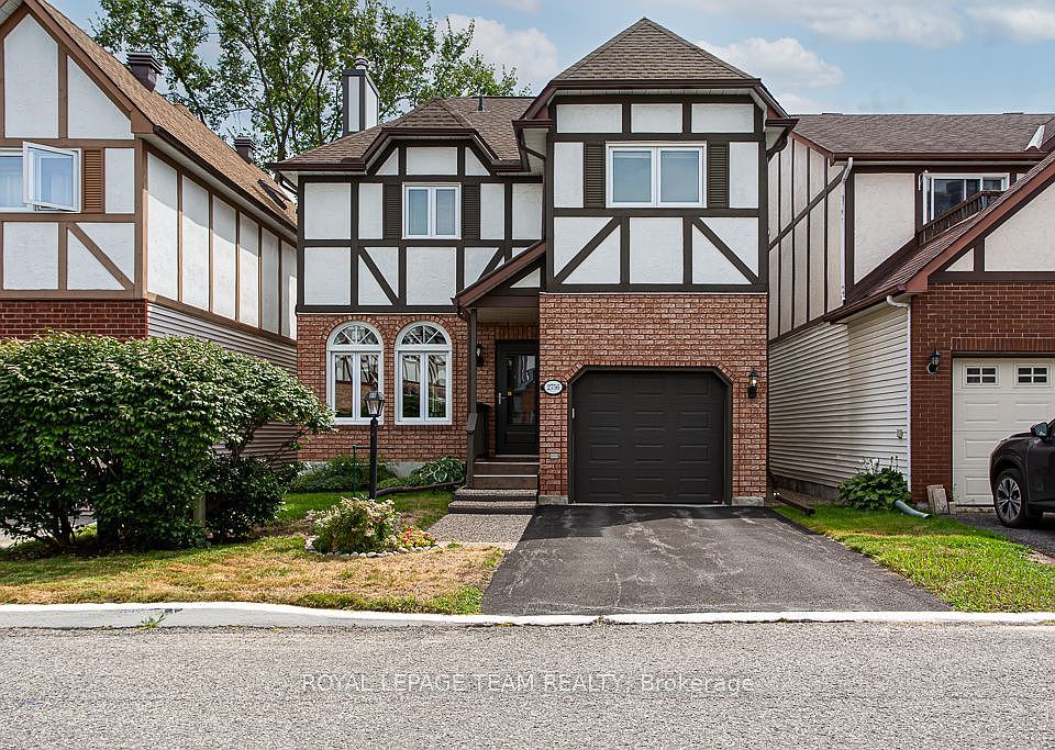 1st image of 2756 Massicotte Ln