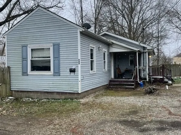 980 Lovers Ln, Akron, OH 44306
